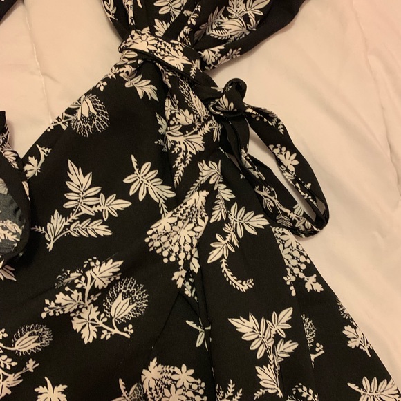 Print-cess Wrap Dress from Loft! - Picture 3 of 8